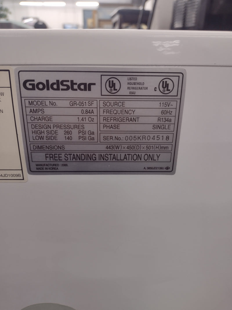 Goldstar GR-051SF Minibar Refrigerator 115 V 60 Hz 0.84 A