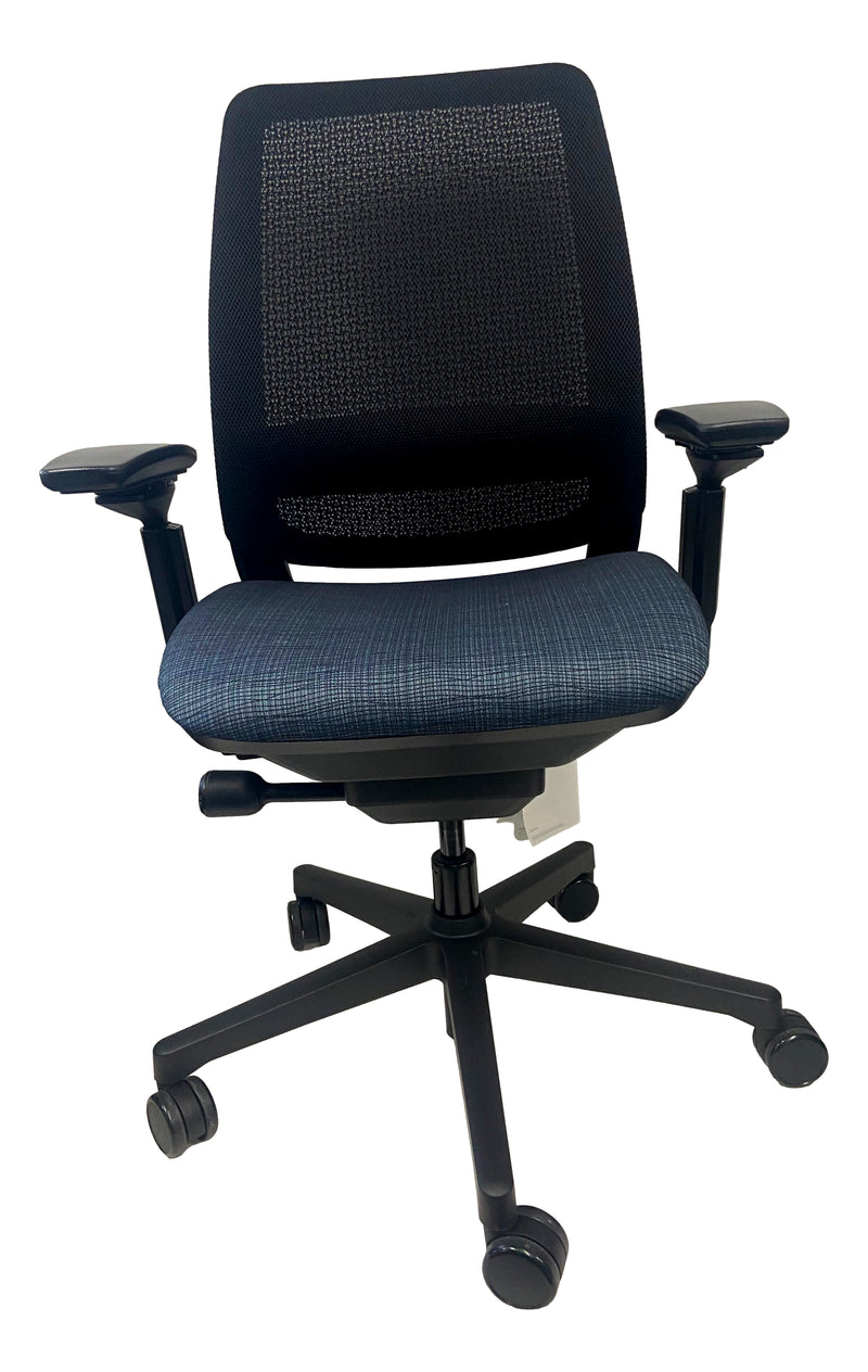 New Amia Air Swivel Chair in Blue