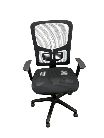 Pre-Owned Staples Swivel Chair