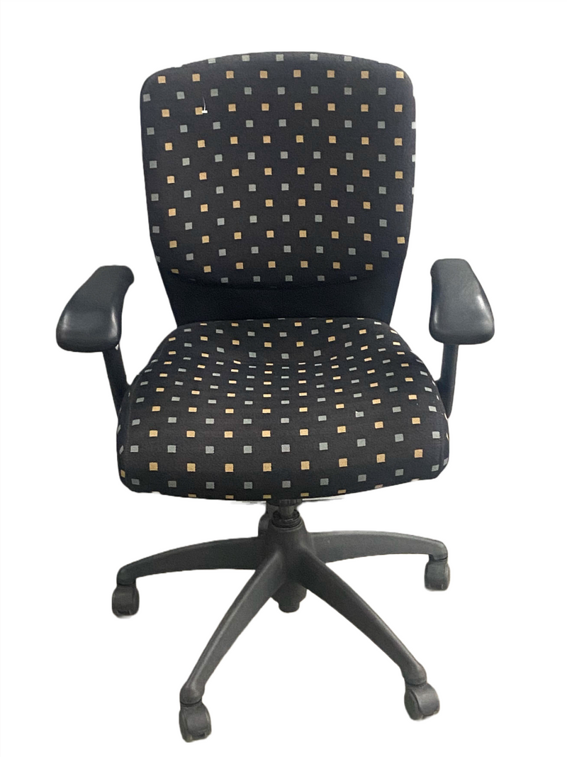 Pre-Owned SitOnIt Swivel Chair