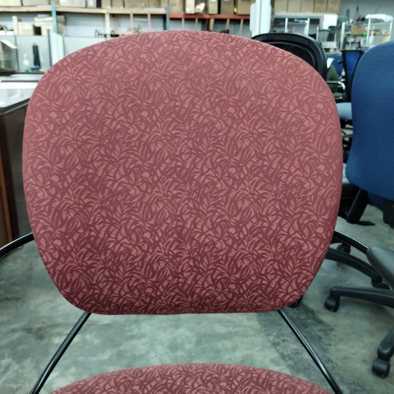 Pre-Owned Steelcase Uno Swivel Chair - Extreme Comfort in a Variety of Fabrics