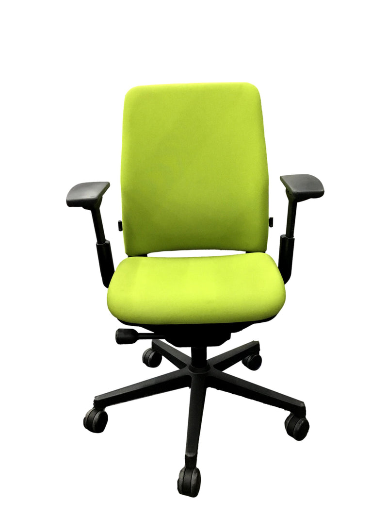 Steelcase Amia Cogent Connect Office Chair - Green Fabric (Pre-Owned)