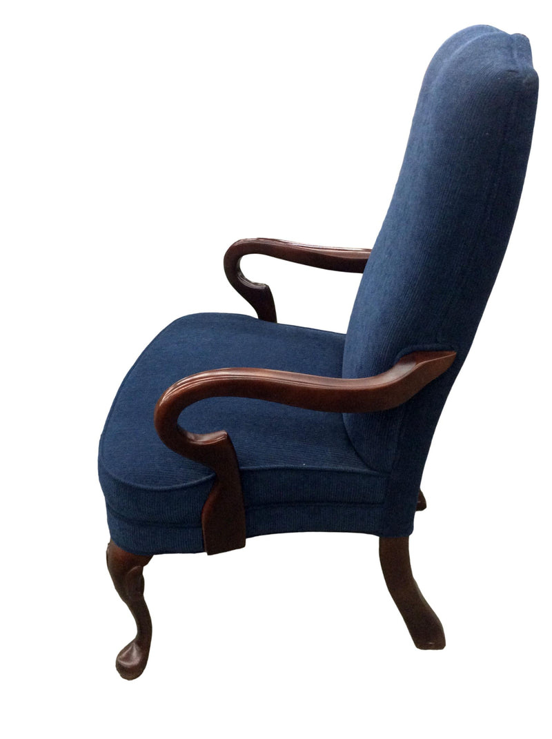 Pre-Owned Traditional Executive Blue Fabric Guest Chair with Mahogany Frame