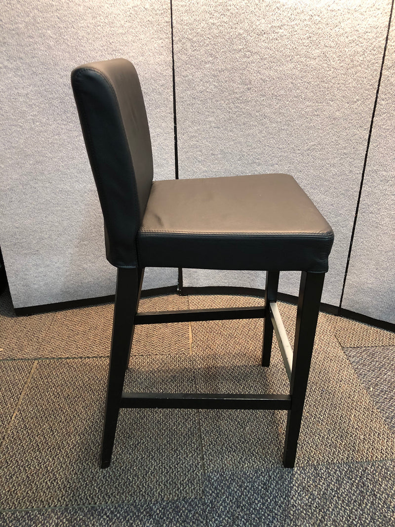 Pre-Owned Black Leather Seat and Back Cafe Height Stool