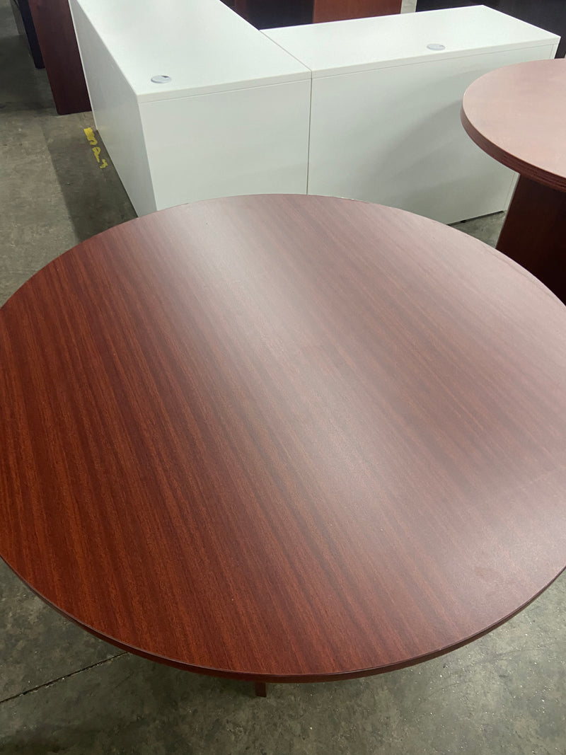 Pre-Owned Round Mahogany Table