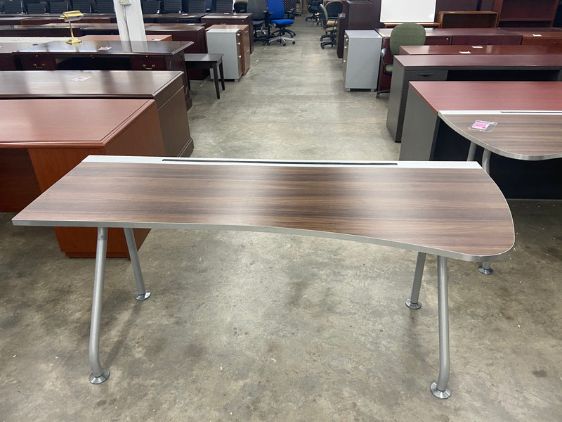 Pre-Owned Arc Desk - Walnut