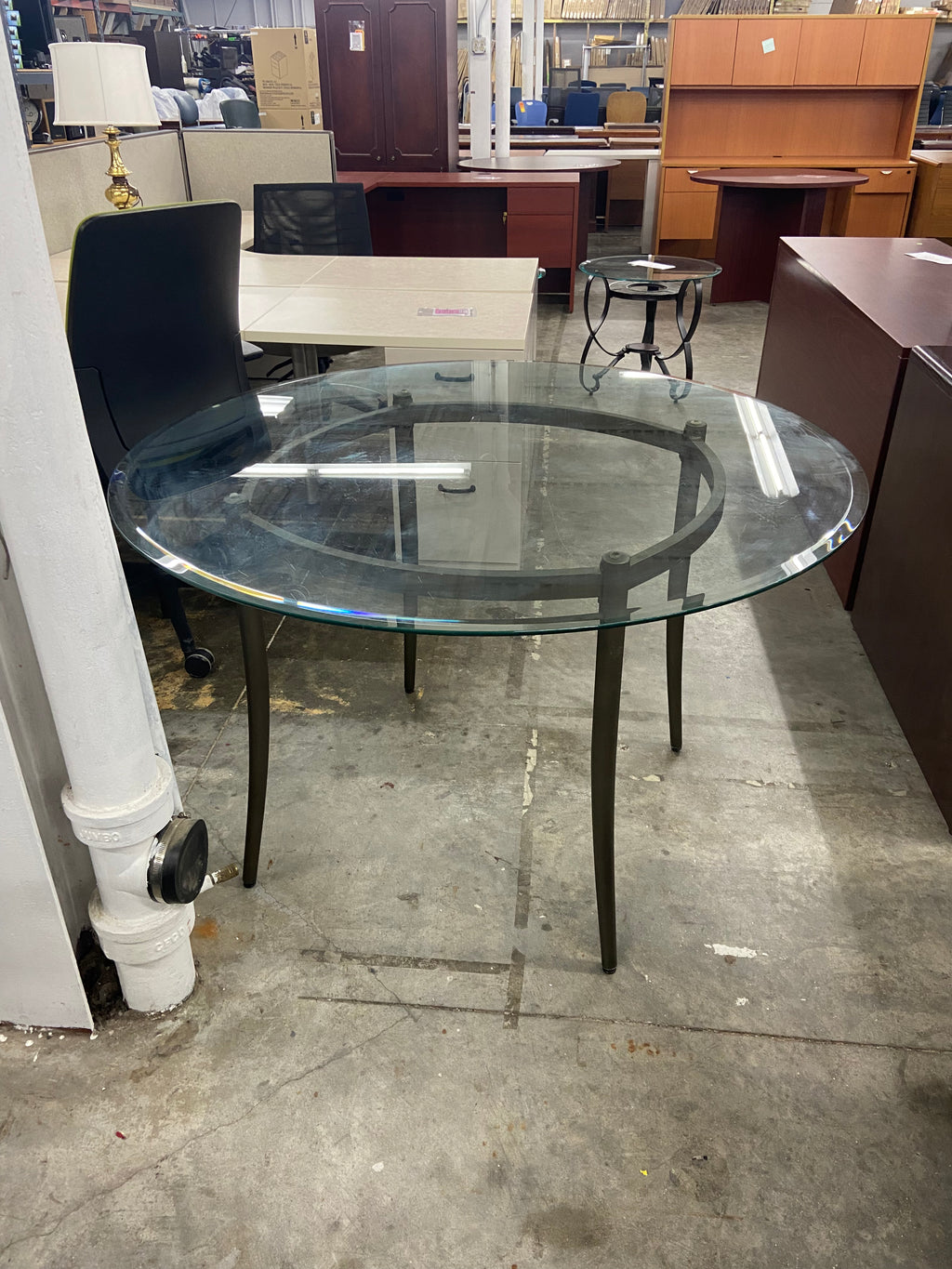Pre-Owned Glass Table